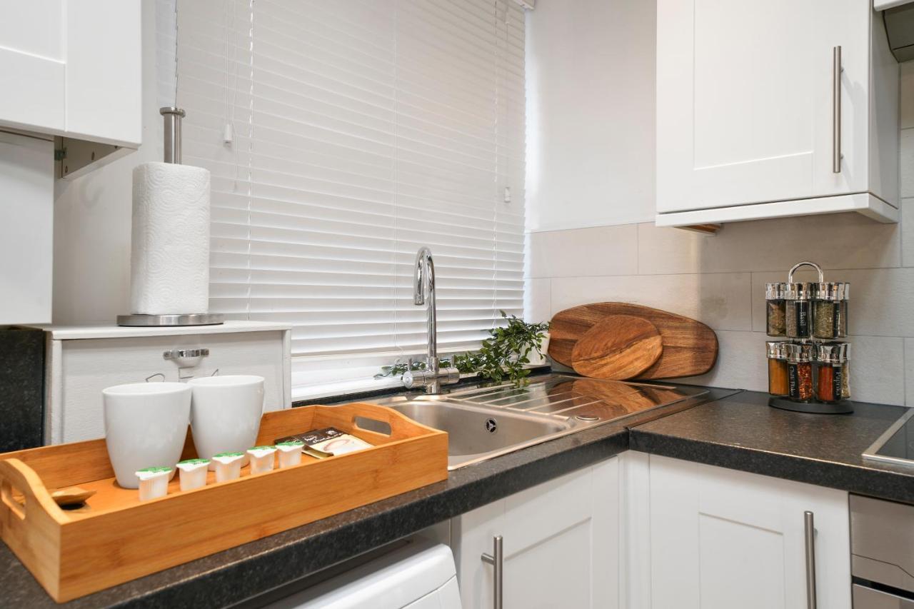 The Stunning Luxury Duplex Of Canterbury Bagian luar foto