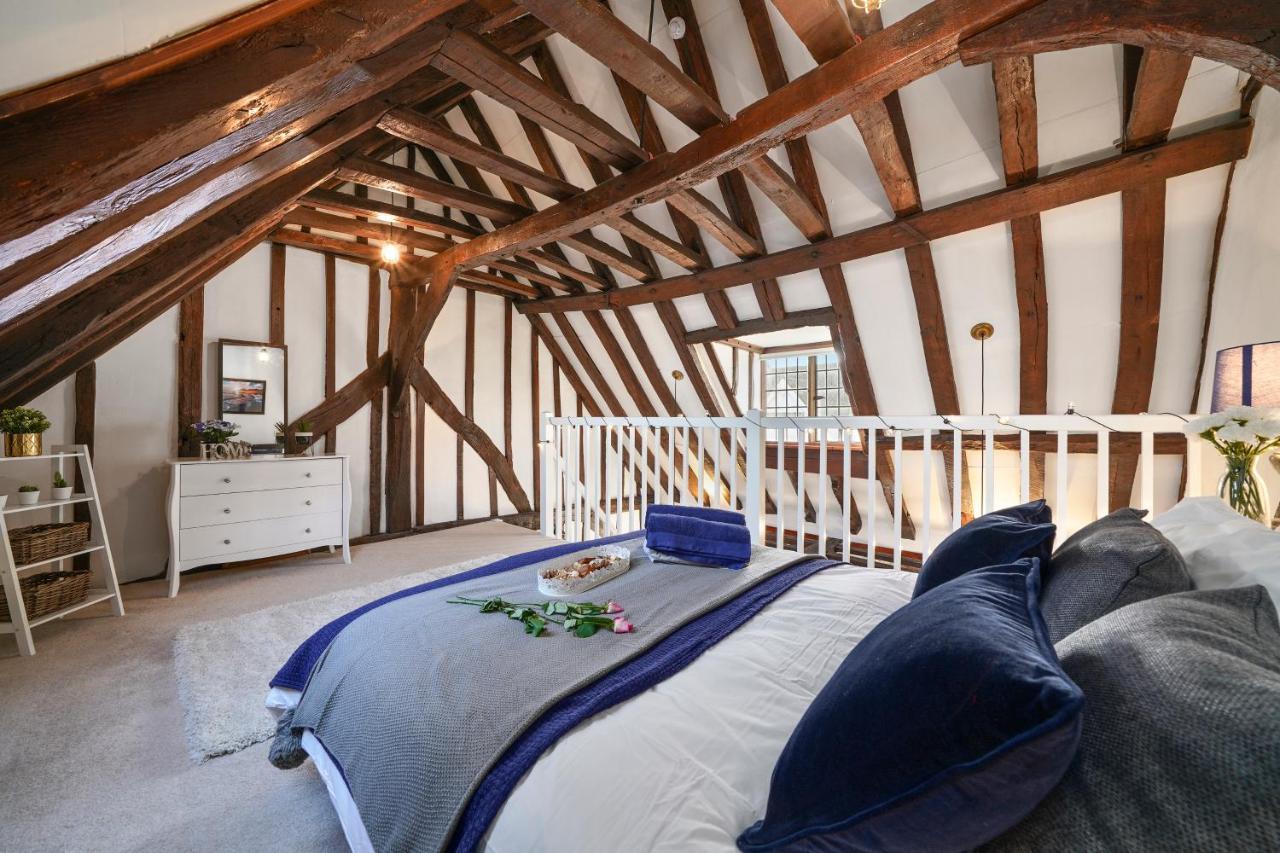 The Stunning Luxury Duplex Of Canterbury Bagian luar foto